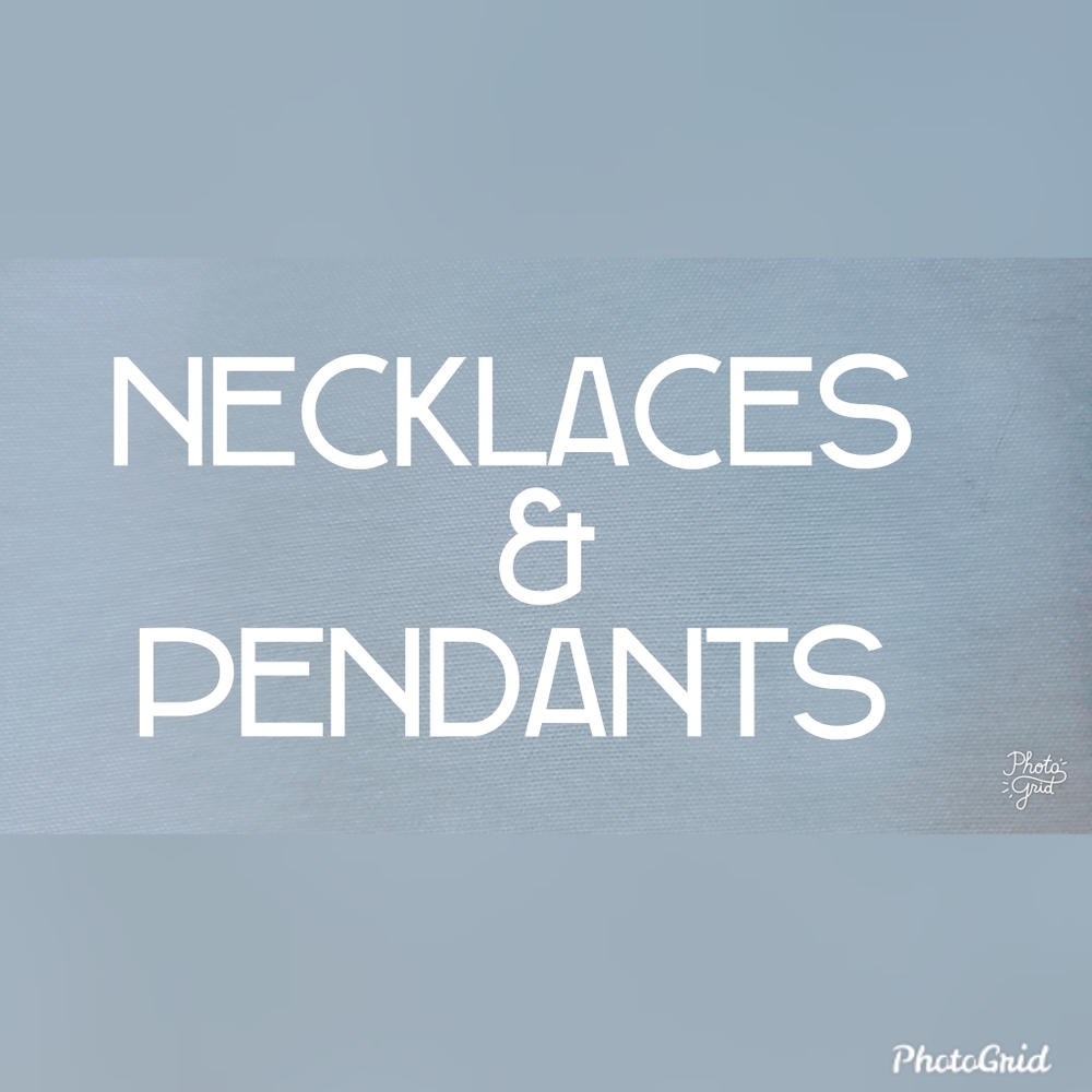 Necklaces & pendants